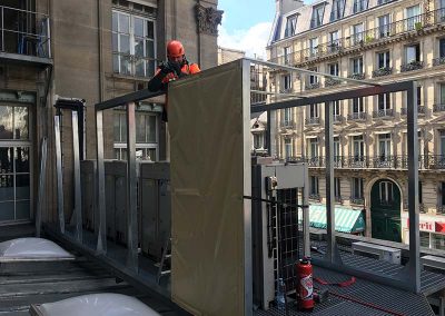 Acoustic fence panel in Paris on Saint-Lazare's station