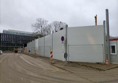 Un mur anti-bruit ZURICH pour le chantier de l’hôpital de Luxembourg Ville - Acousteam