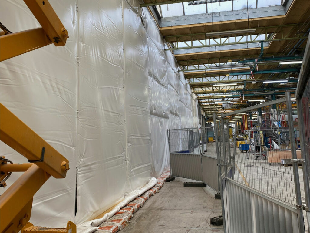 Pose bâche acoustique et thermique technicentre SNCF - Acousteam